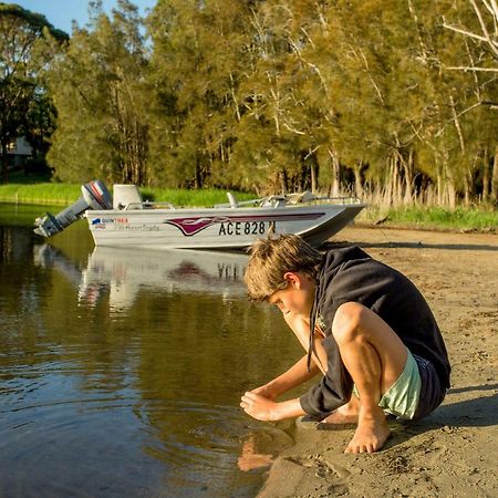 Big4 Wallaga Lake Holiday Park Бермаги Экстерьер фото